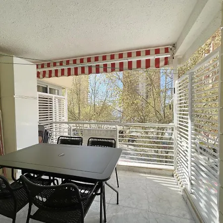 Magnificent Mediterraneo Apartamento *
